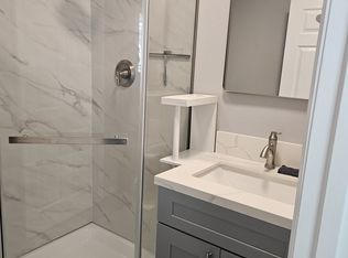 5027 1/2 N Lyman Ave, Covina, CA 91724