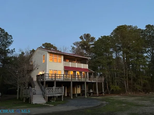 532 Wolf Trap Ln, Onemo, VA 23130