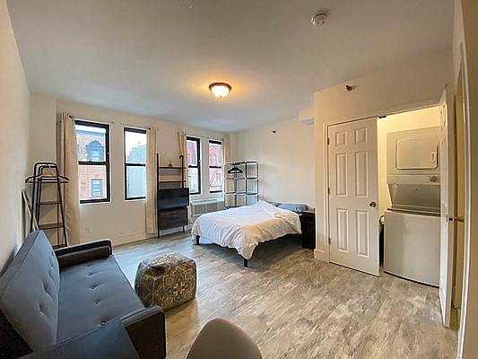 2nd image of 558 W 161st St #3A