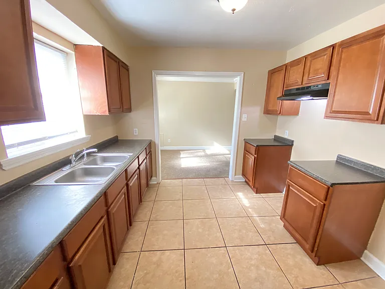4303 Leatherwood Ave — Photo 5