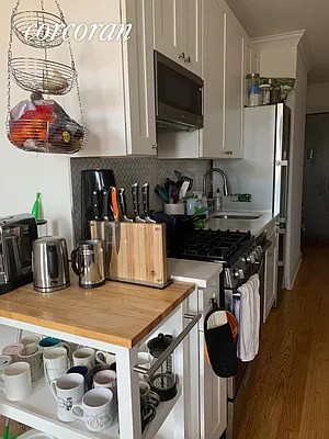 Rented by Corcoran | media 26