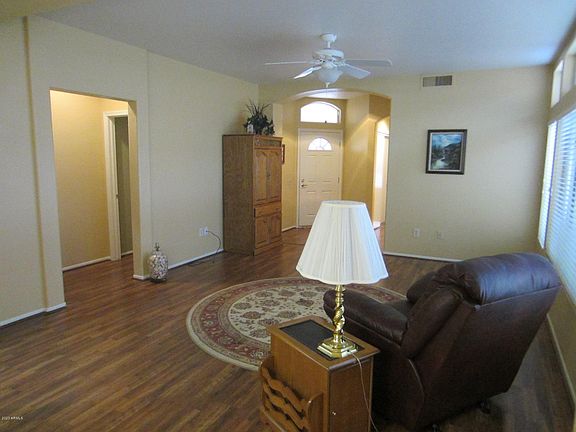 4th image of 19942 N Greenview Dr