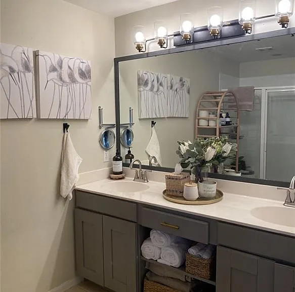 768 Hampton Cir #188 — Photo 4