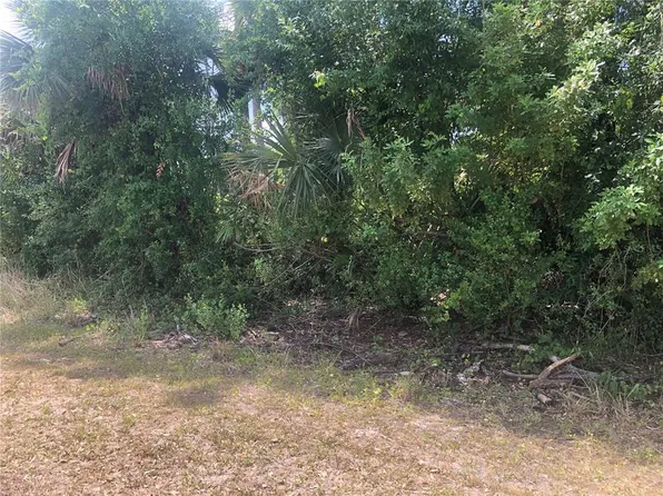 Dandurand Ave, North Port, FL 34291
