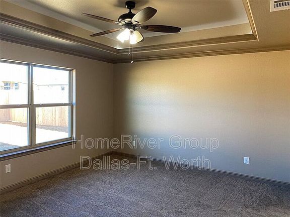 4th image of 3309 Windcrest Dr