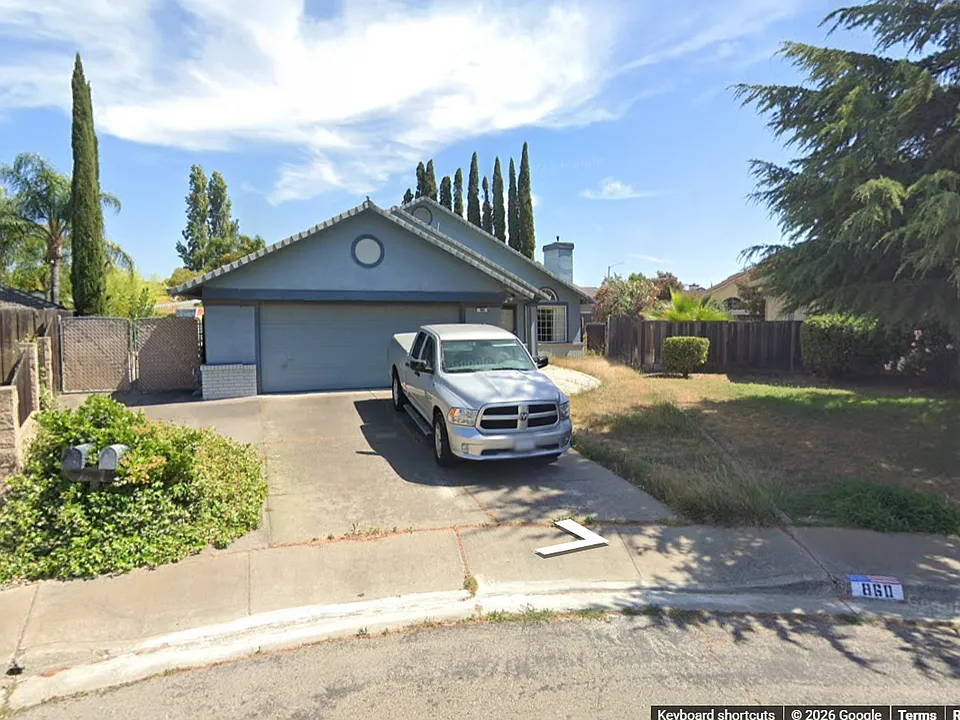 860 Souverain Ct
