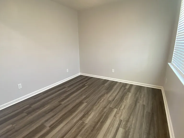 214 Gumspring Dr — Photo 13