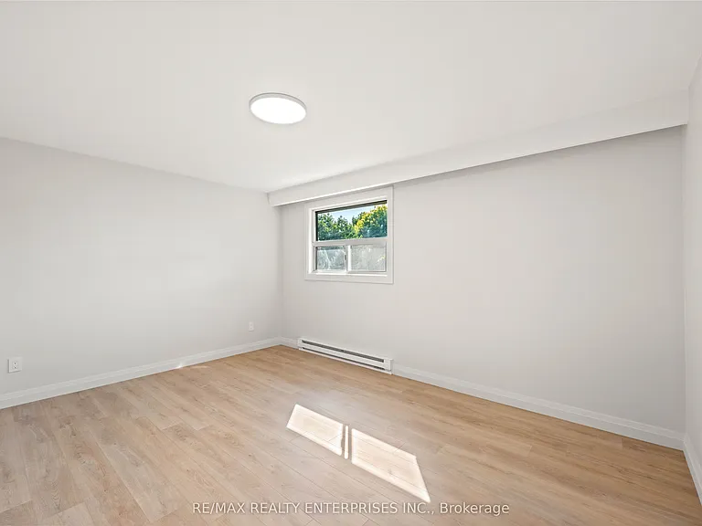 2348 Denise Rd #UPPER — Photo 24