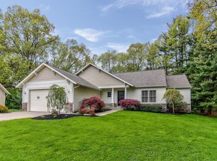 15079 Waterleaf Ct, Spring Lake, MI 49456