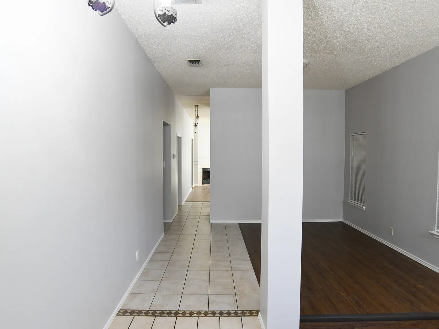 4 bed, 1899 sqft, $1,800 — Photo 4
