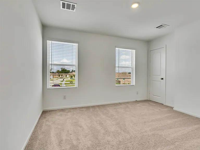31404 Pratola Serra Cir — Photo 31