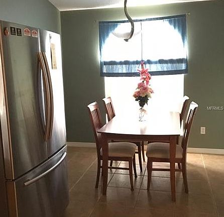 4th image of 1334 Carlson Dr