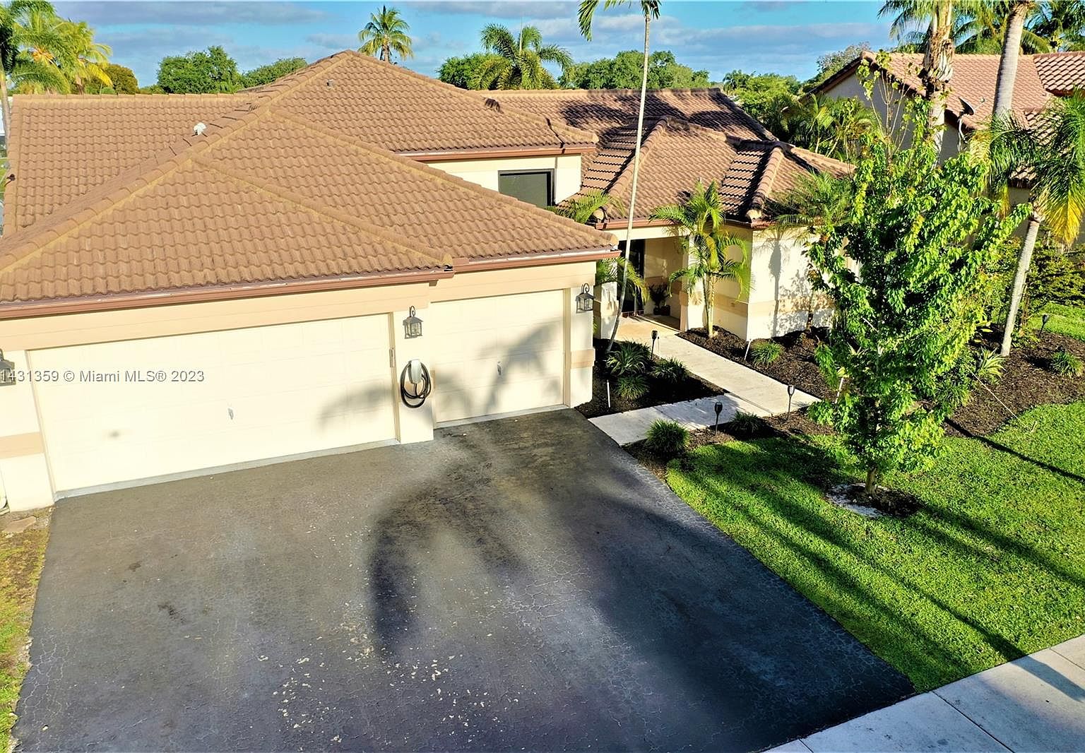 2702 E Orchard Cir, Davie, FL 33328 Zillow