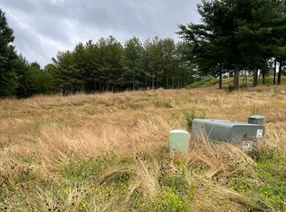 8 Piasta Rd, Dudley, MA 01571