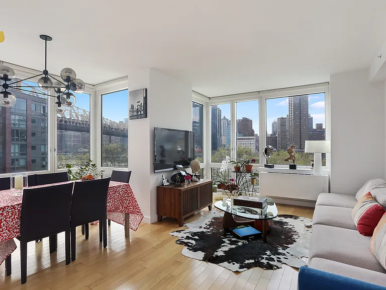 415 Main St #6F — Photo 3