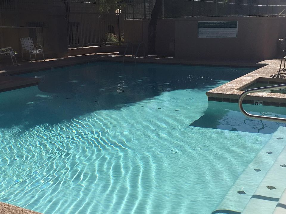 1st image of 101 S Players Club Dr W #2