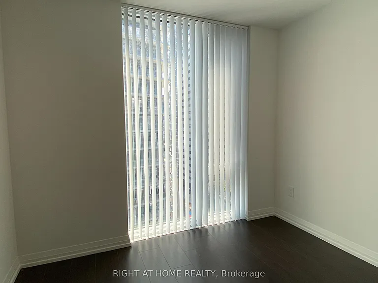 8 Widmer St #2205 — Photo 13
