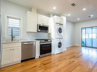 186 Chelsea St FLOOR 3, Boston, MA 02128