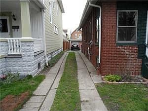 3rd image of 72 Columbus Ave
