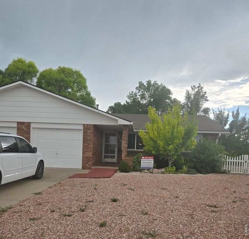 3659 Butternut Dr