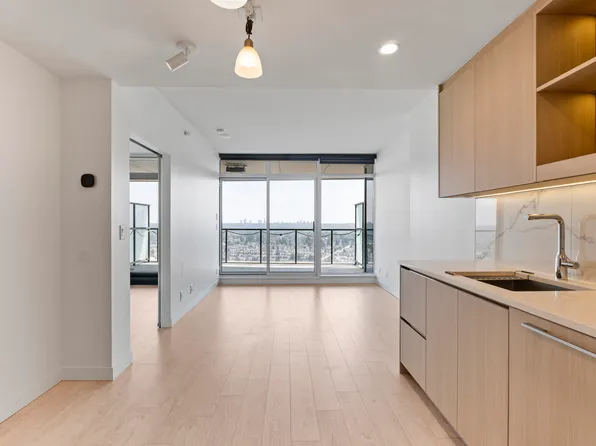 4890 Lougheed Hwy #4108, Burnaby, BC V5C 3Y6