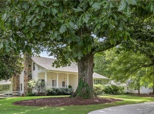 517 Jim Starr Rd, Newnan, GA 30263