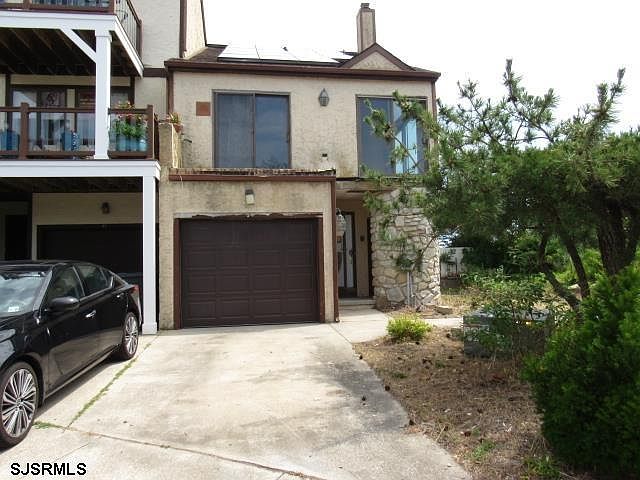 1st image of 45 Beacon Ln