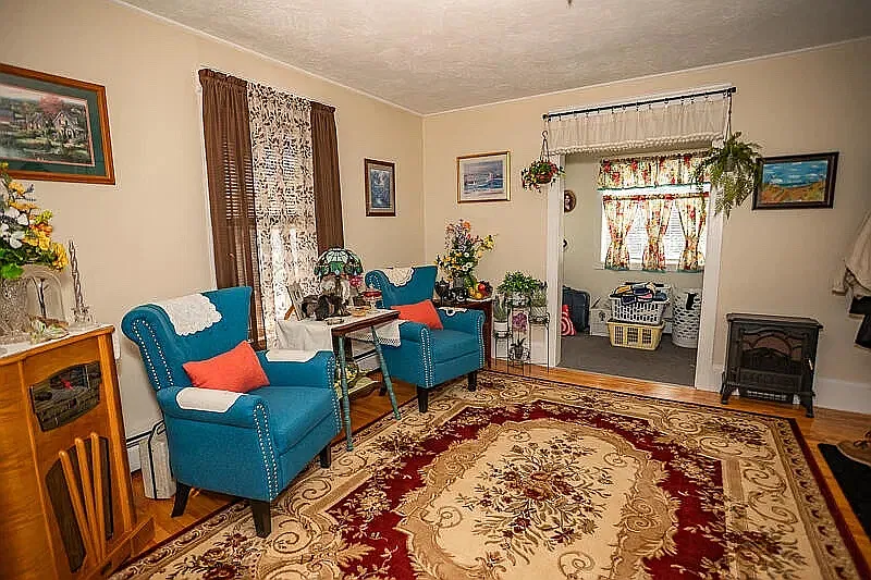 2 bed, 1053 sqft, $1,150 — Photo 3