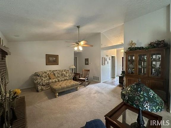 4th image of 4308 Hillside Dr