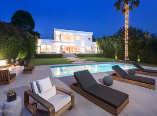 2519 Carman Crest Dr, Los Angeles, CA 90068