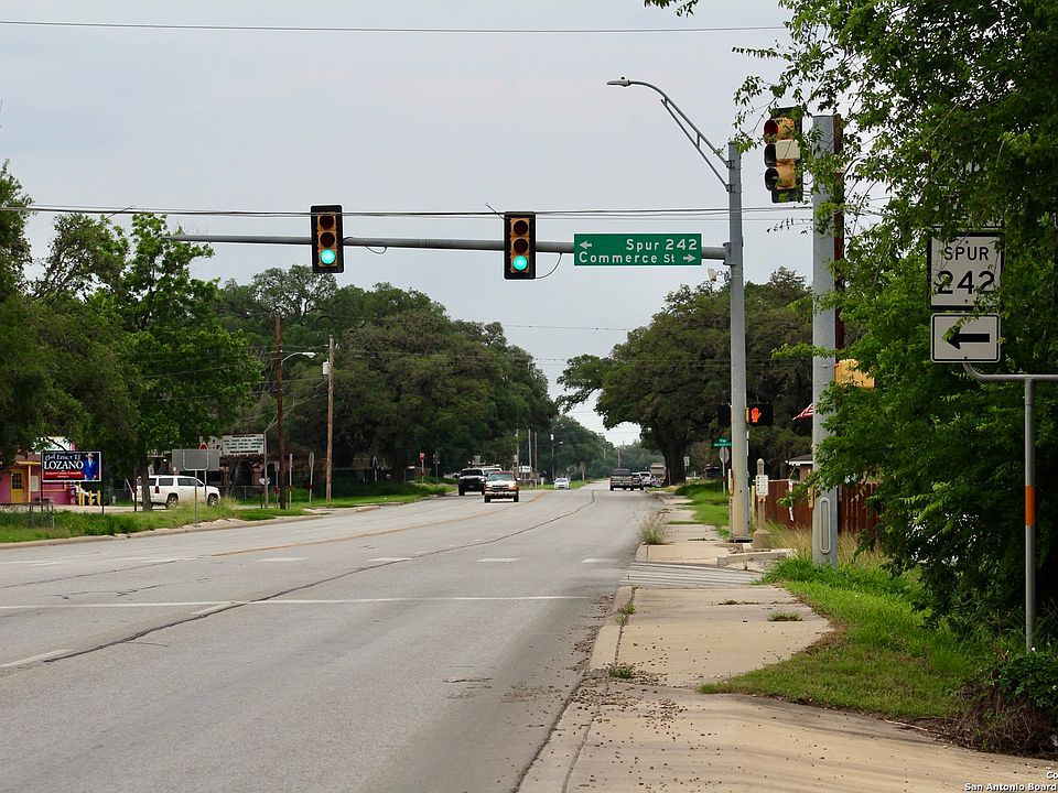 1st image of 707 Commerce LOT MANY