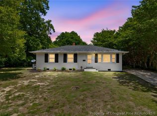 511 Terry Cir, Fayetteville, NC 28304