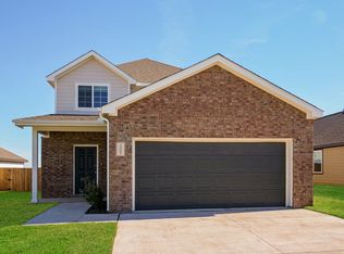 2007 Crimson Lake Blvd, El Reno, OK 73036