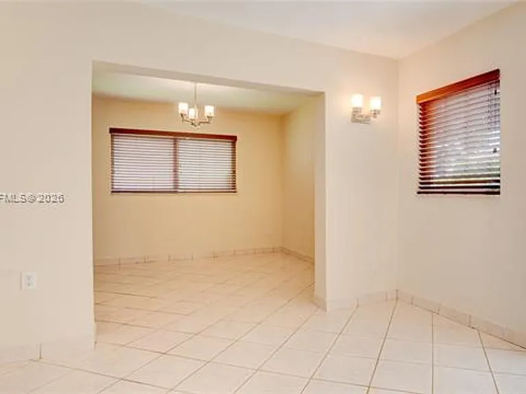 13463 SW 39th Ln #13463 — Photo 16