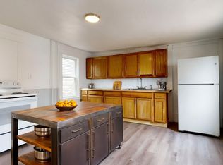 9 Riverbank Ct #A, Springvale, ME 04083