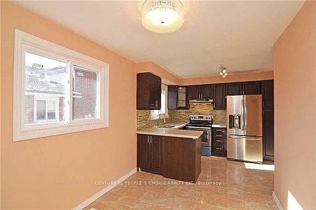 7288 Sigsbee Dr — Photo 3