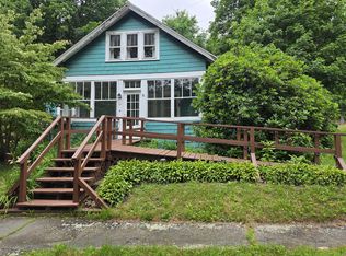 60 Spaulding St, Amherst, MA 01002