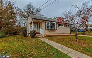 1114 Highwood Rd — Photo 1