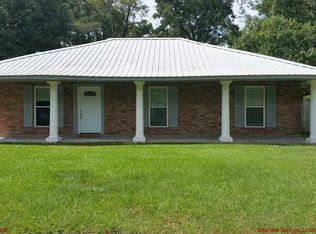 1600 Chartes Ave, Denham Springs, LA 70726