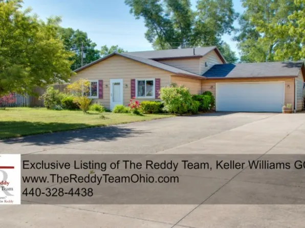 359 Deepwood Ln, Amherst, OH 44001