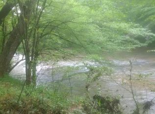 574 Wood Rd, Taylorsville, NC 28681