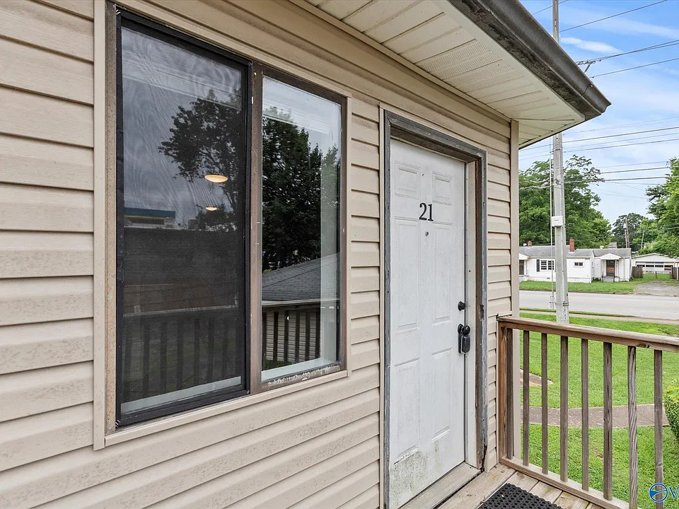 3801 Triana Blvd #19