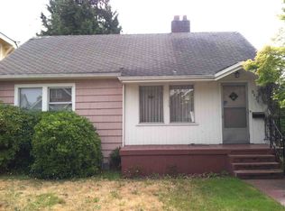 8026 14th Ave NE, Seattle, WA 98115