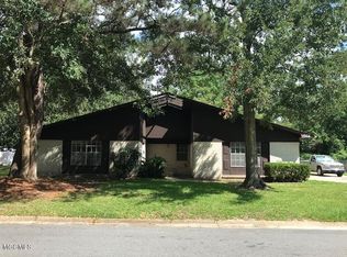113 La Branche Ave, Ocean Springs, MS 39564