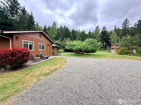 4th image of 31808 Hinkleman Road S