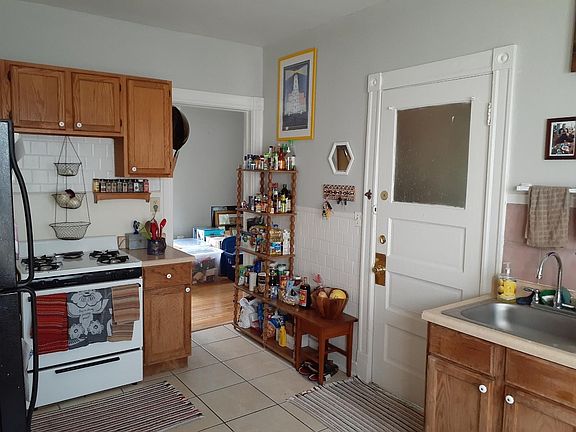 5th image of 3440 N Bartlett Ave #1