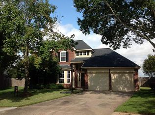 106 Drake Elm Ct, Sugar Land, TX 77479