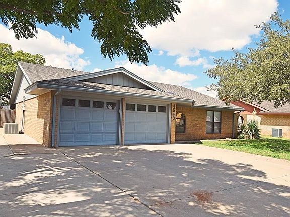 2nd image of 4543 Garden Ln