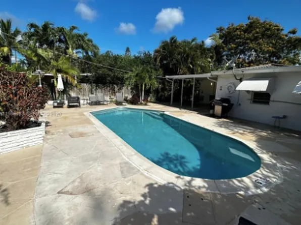 1448 Dewey St, Hollywood, FL 33020