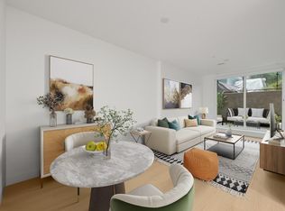 422 E 3rd St #117, North Vancouver, BC V7L1E6